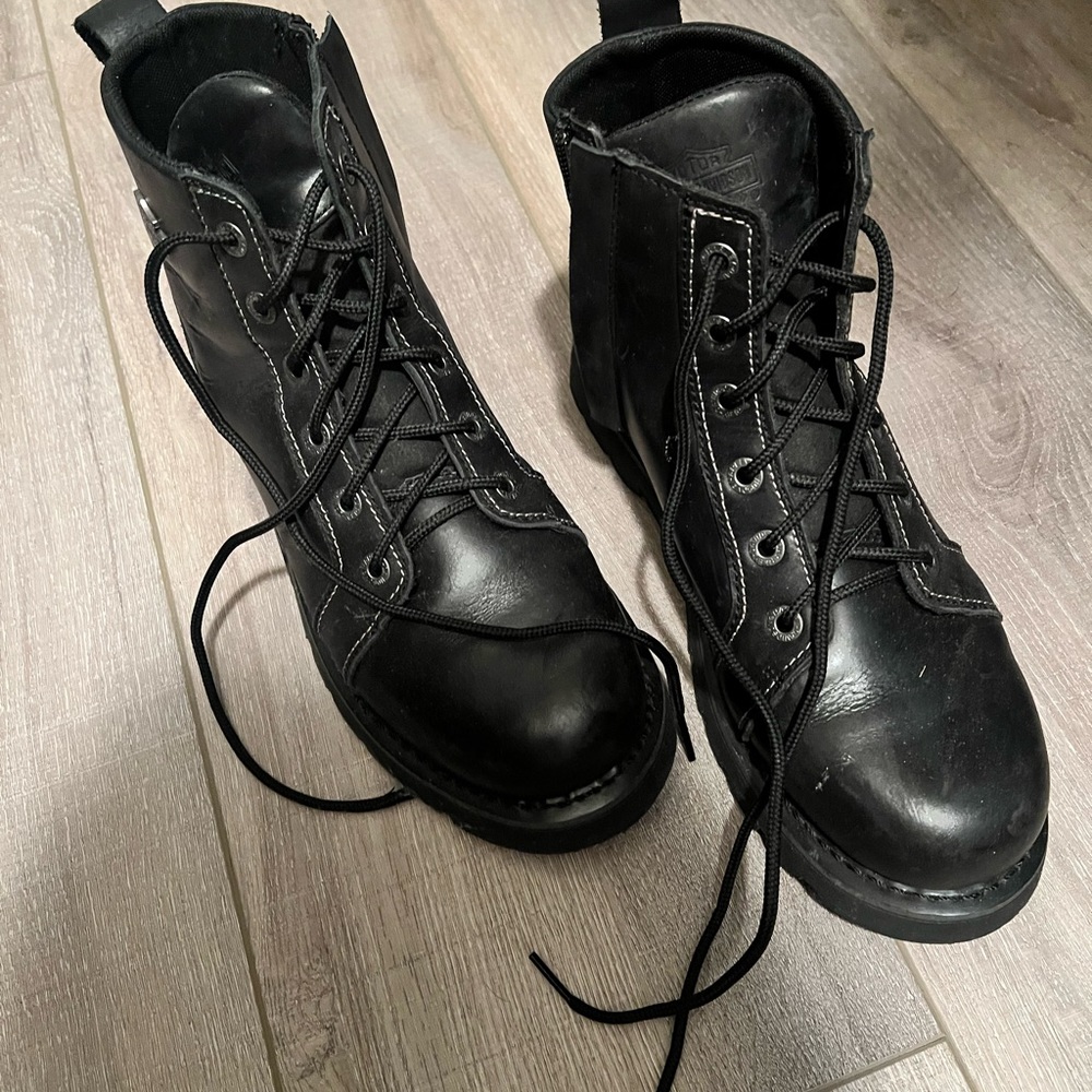 Mens Harley Davidson Boots- only worn 2 times